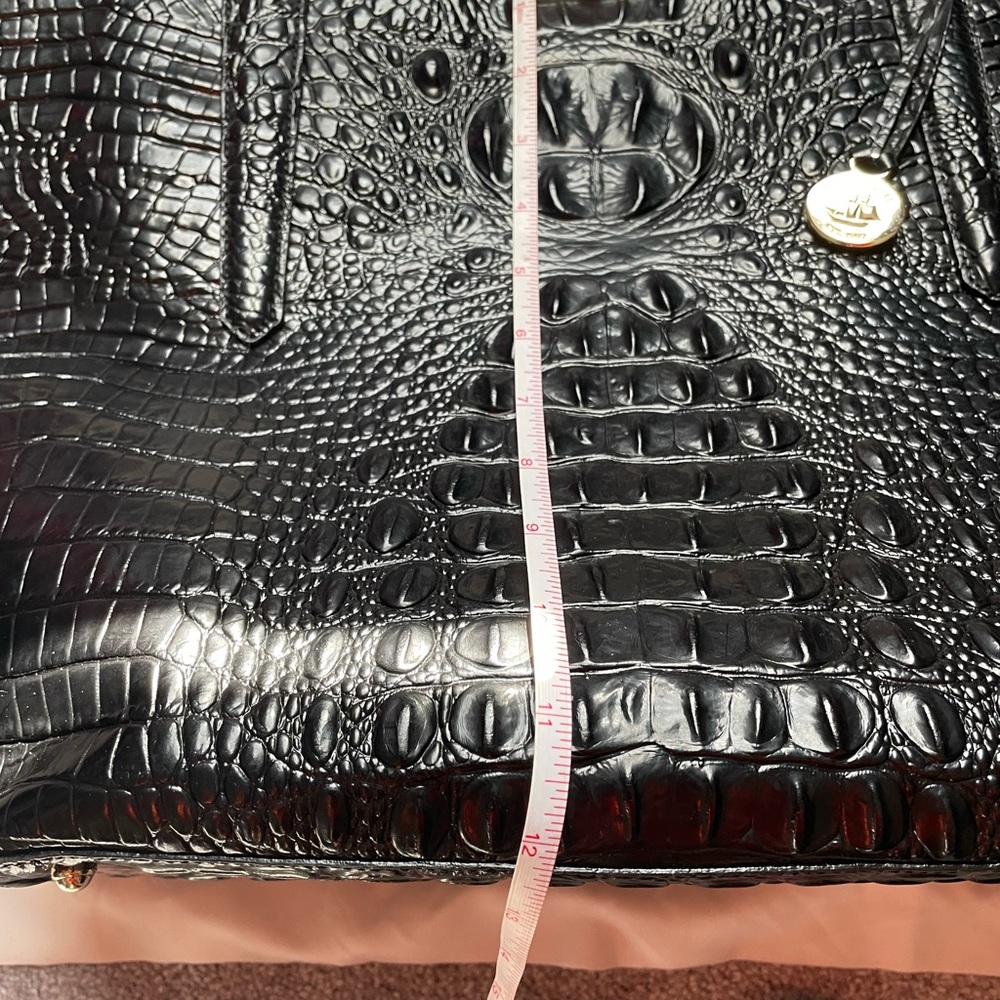 Brahmin Black and Gold Tote Elegant and Versatile - Picture 7 of 8